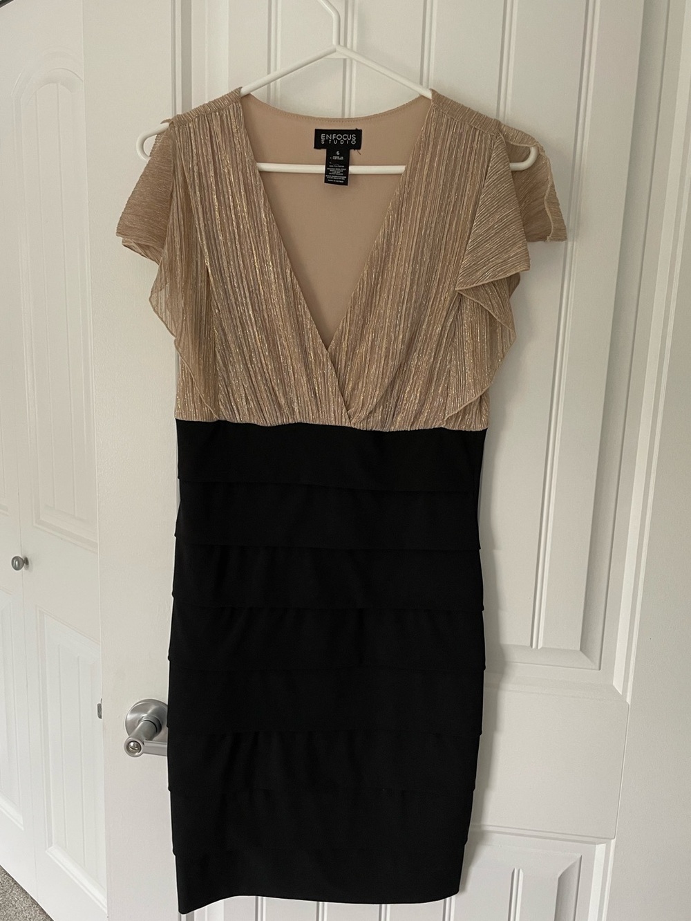 Enfocus Studio Gold Pleated V-Neck Flutter Sleeve Dress with Black Tiered Skirt